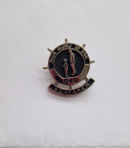O badge - p,